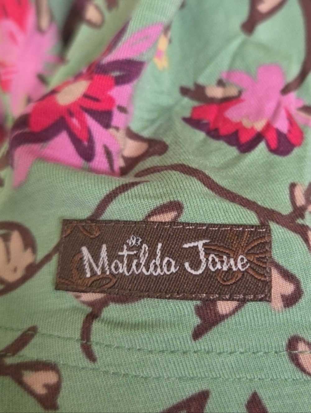 Matilda Jane Weekend Away Green Floral V-Neck Tank Size 2XL Buttery Soft - Picture 2 of 10